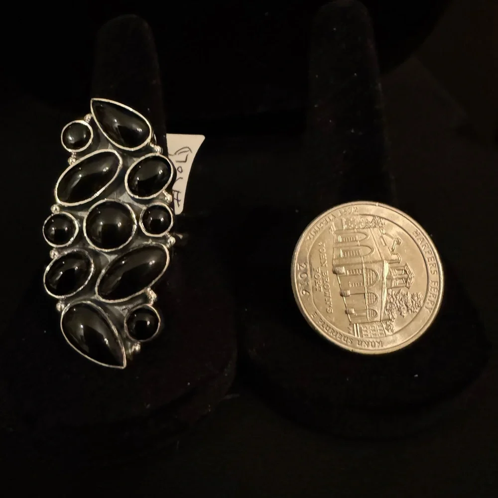 Elegant Black onyx  and sterling‎  Silver Women's Ring